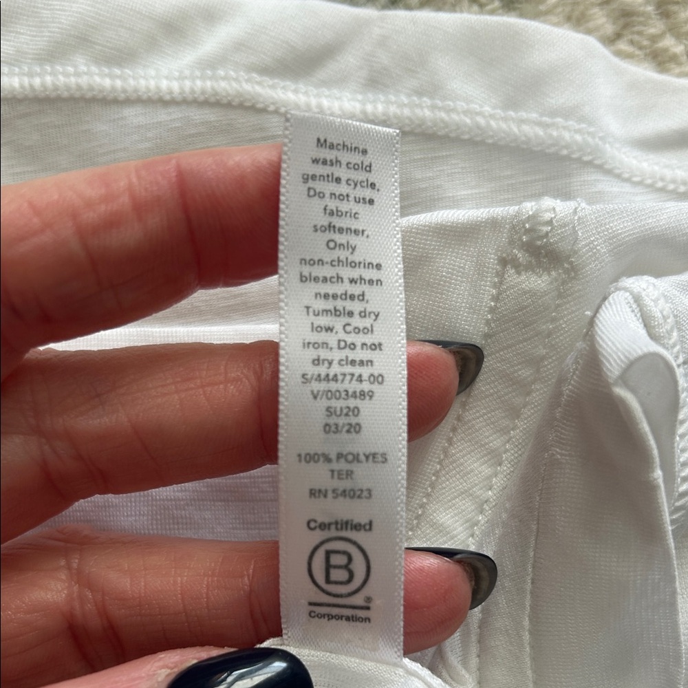 Athleta White Sleeveless Muscle Tee - Picture 4 of 4